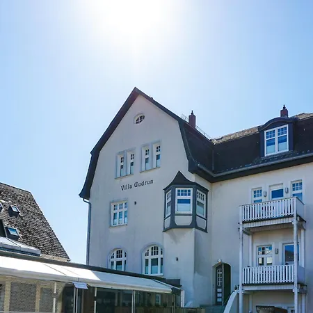 Gudrun - Victory Apartment *